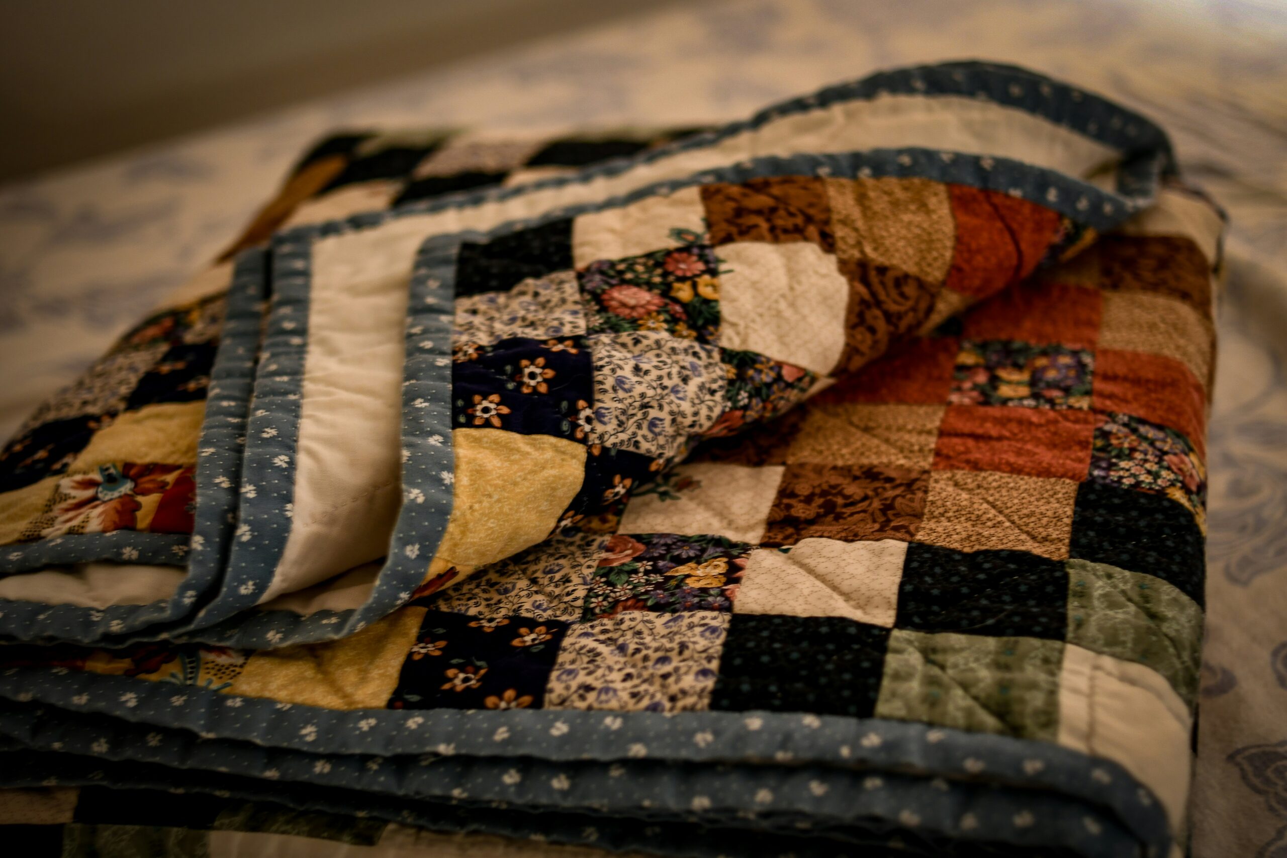 nathan-bang-1nMIYaGAnn0-unsplash contact fibre flair